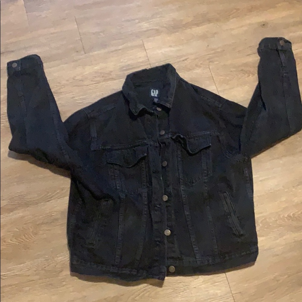 Black denim vintage jacket